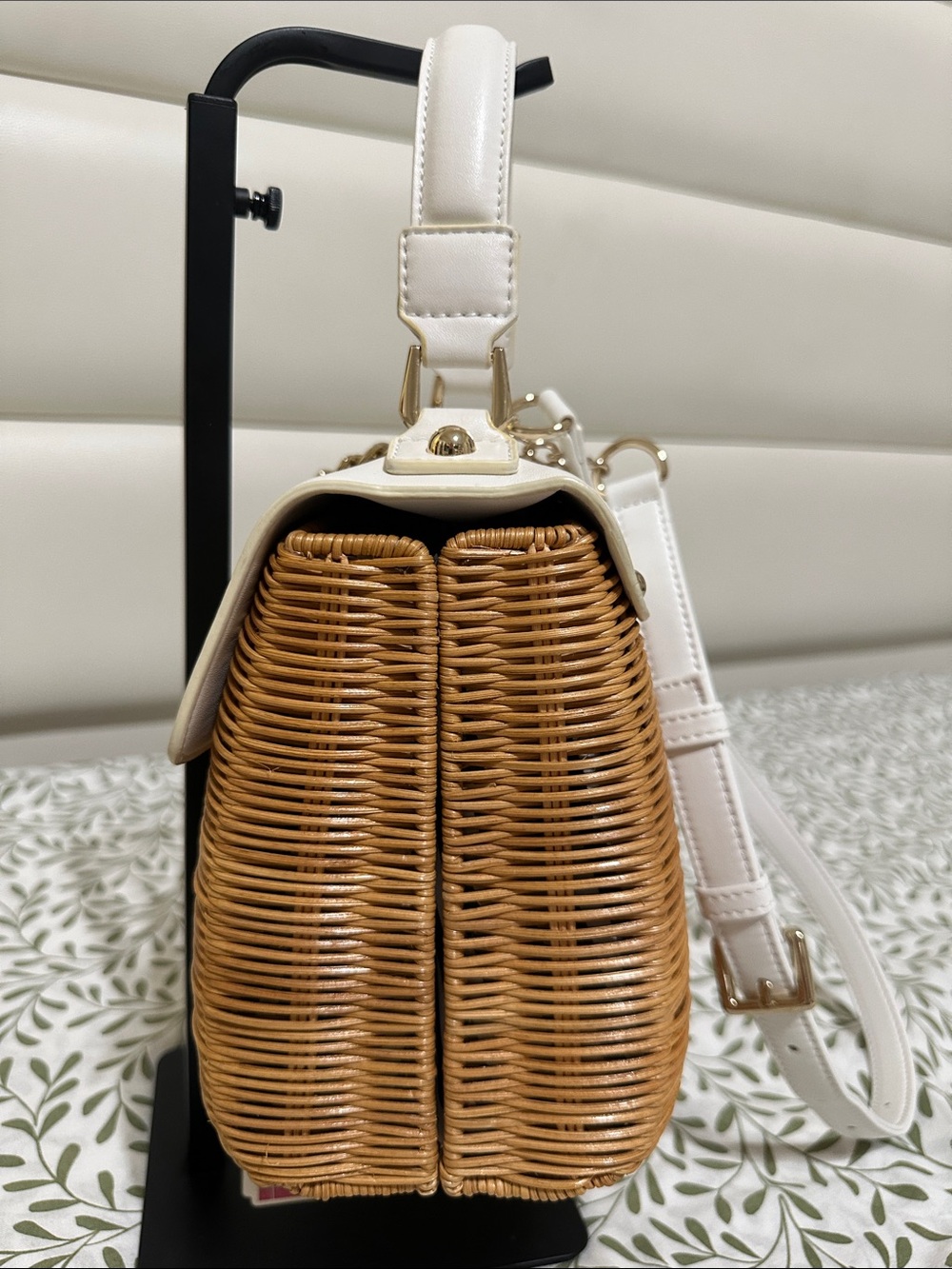 Diana Woven Top-Handle/Shoulder Bag - Picture 4 of 15
